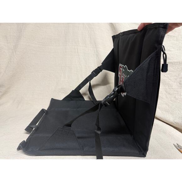 Sacred Heart Prep SHP Stadium Seat Cushion Chair Portable Bleacher Backrest - Picture 6 of 7